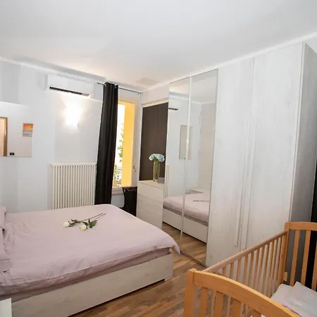 La Corte Charme Diaz Apartment *